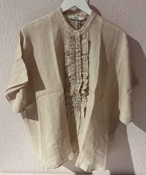 0039 ITALY Bluse Daisy sand