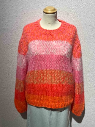 Dawn x Dare Pullover Gigi Rainbow